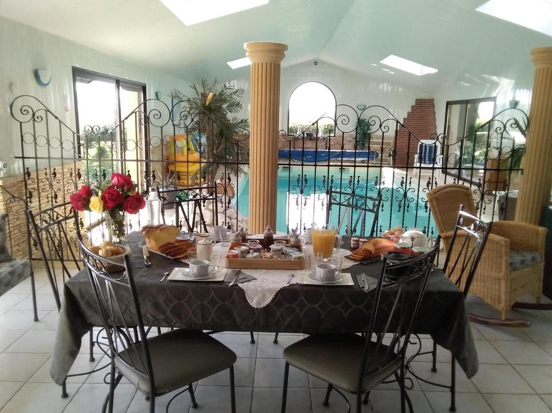 Les Bretesches主图