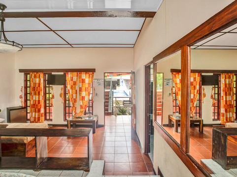 贝胡科海滩酒店主图