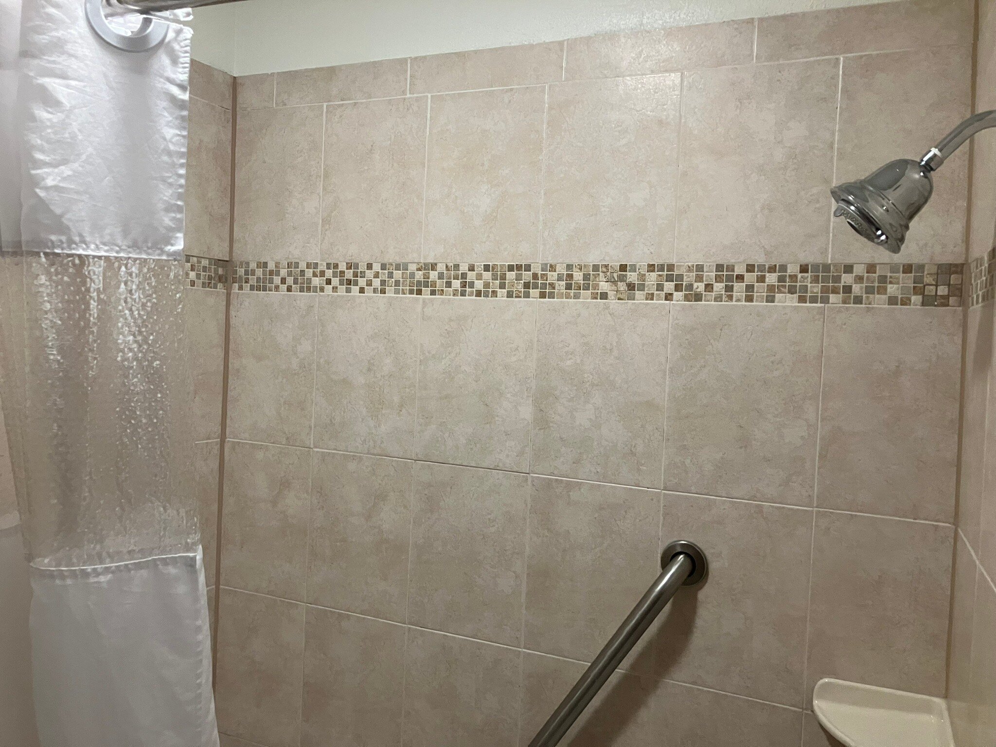 Pacer Inn And Suites-官方