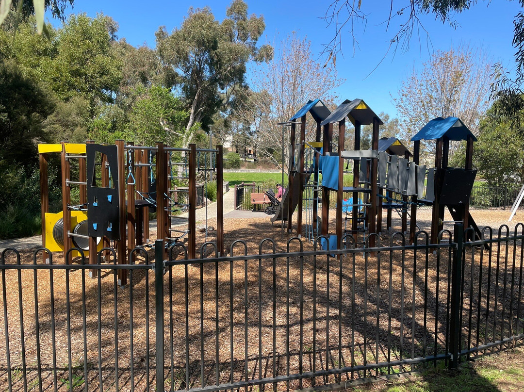 Windermere Boulevard Playground景点图片