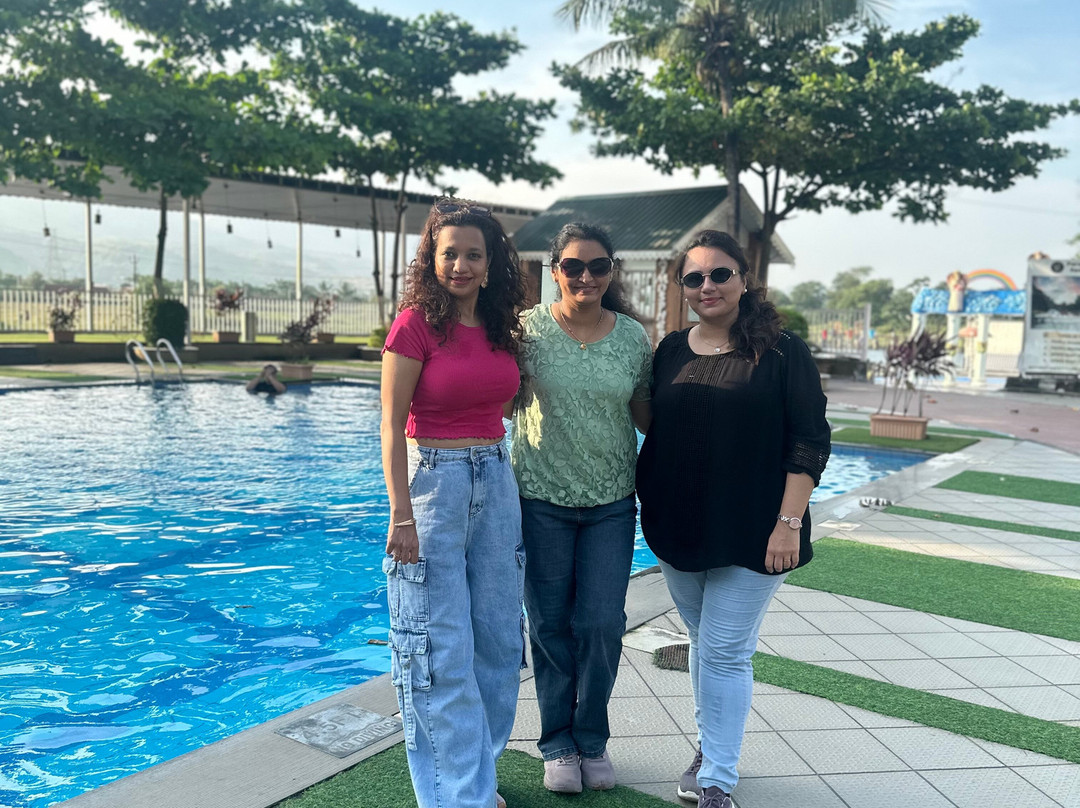 Paramount Riverfront Resort & Spa, Karjat主图