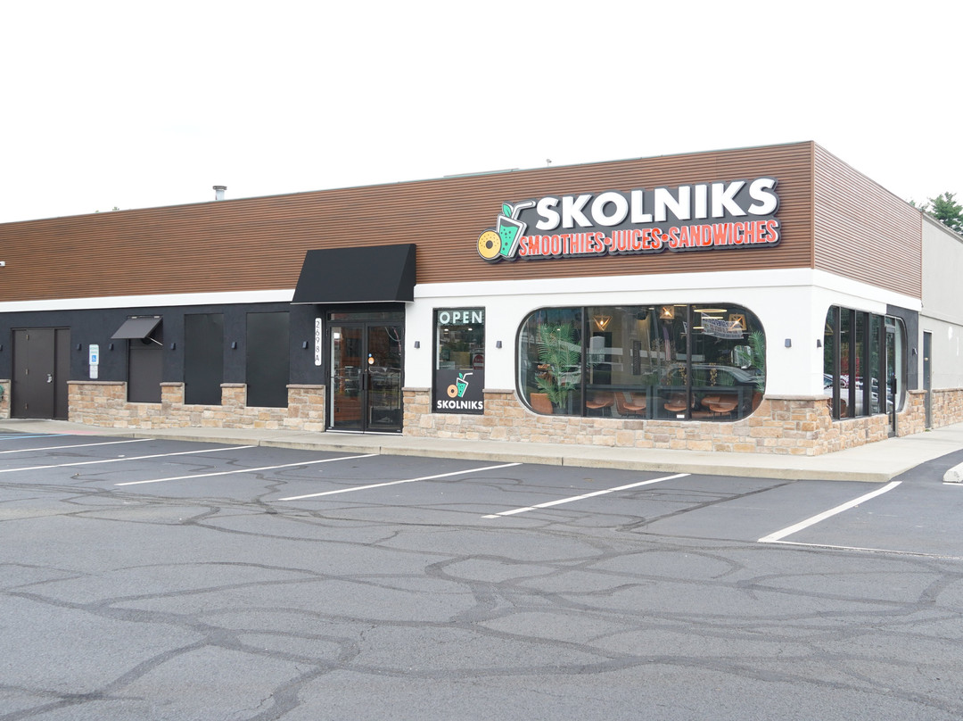 Skolniks Bagels and Juice
