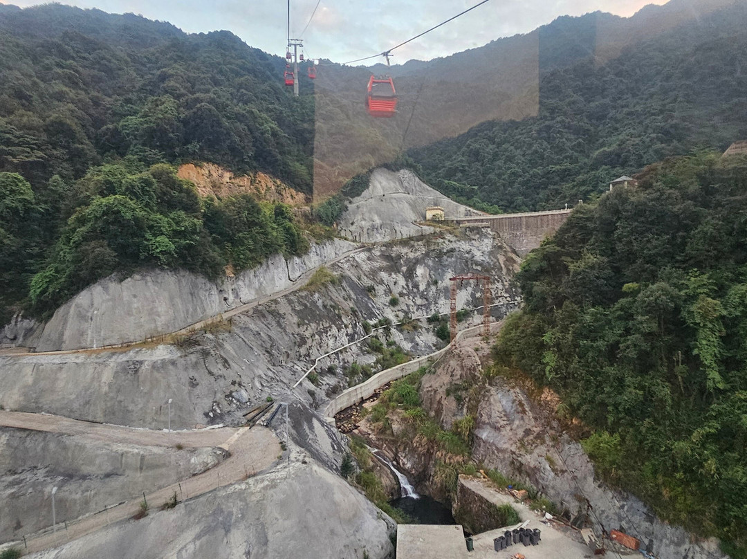 Gexian Fairy Village-砚山县必去景点