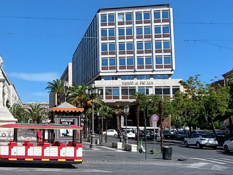 Piazza Stesicoro-卡塔尼亚必去景点