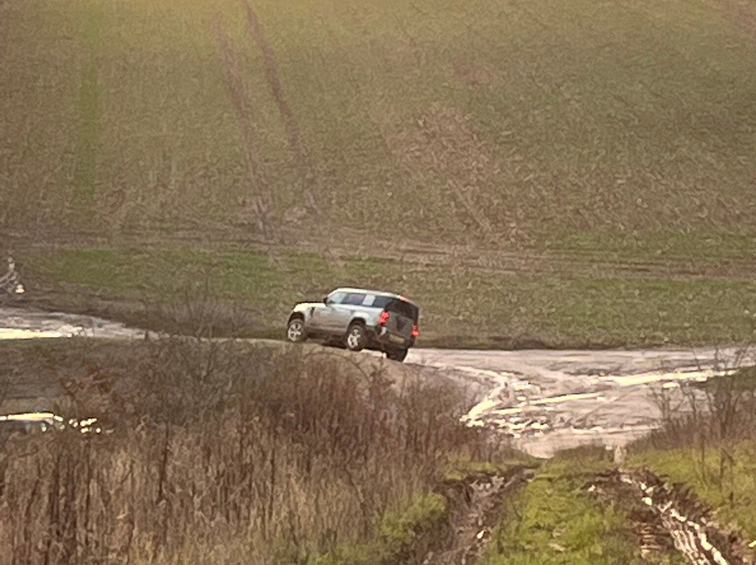 Land Rover Experience-卢顿必去景点
