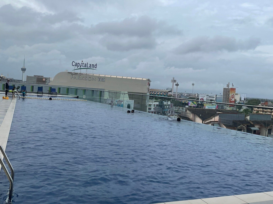 关丹勒捷尼酒店主图