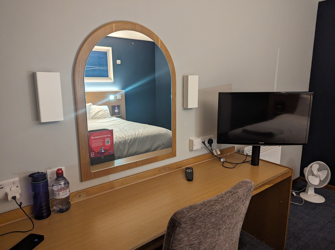 Travelodge Wakefield Woolley Edge M1 Northbound主图