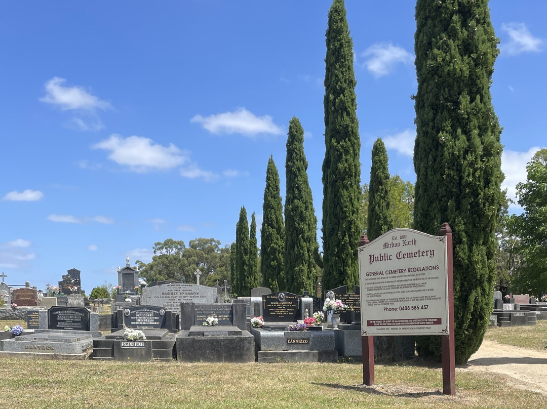 Mirboo North Cemetery景点图片
