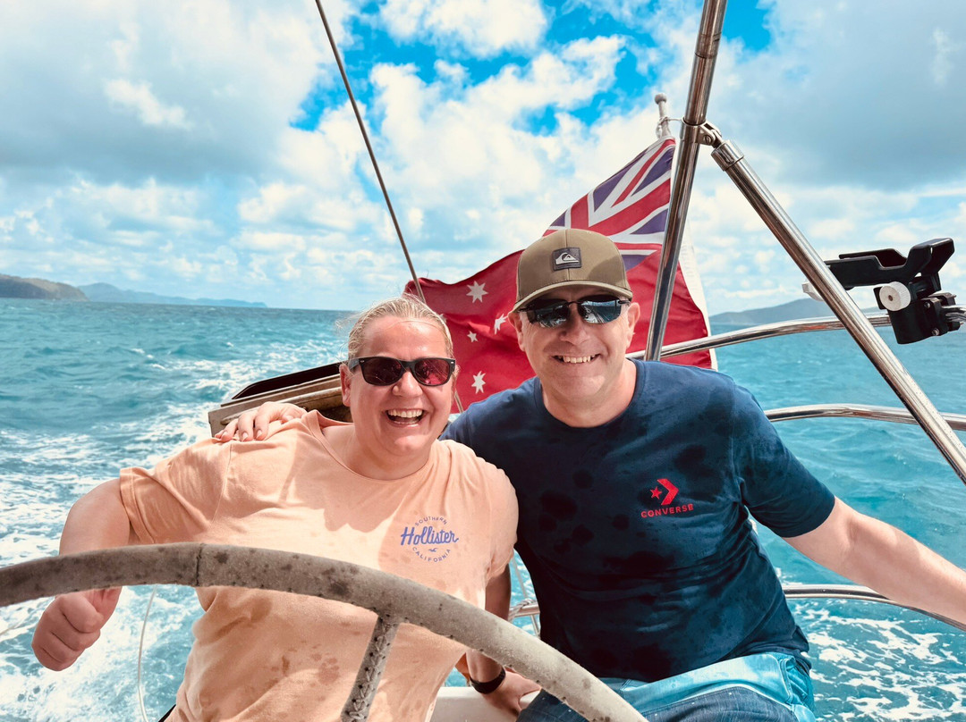 Providence Whitsunday Sailing-艾尔利滩必去景点