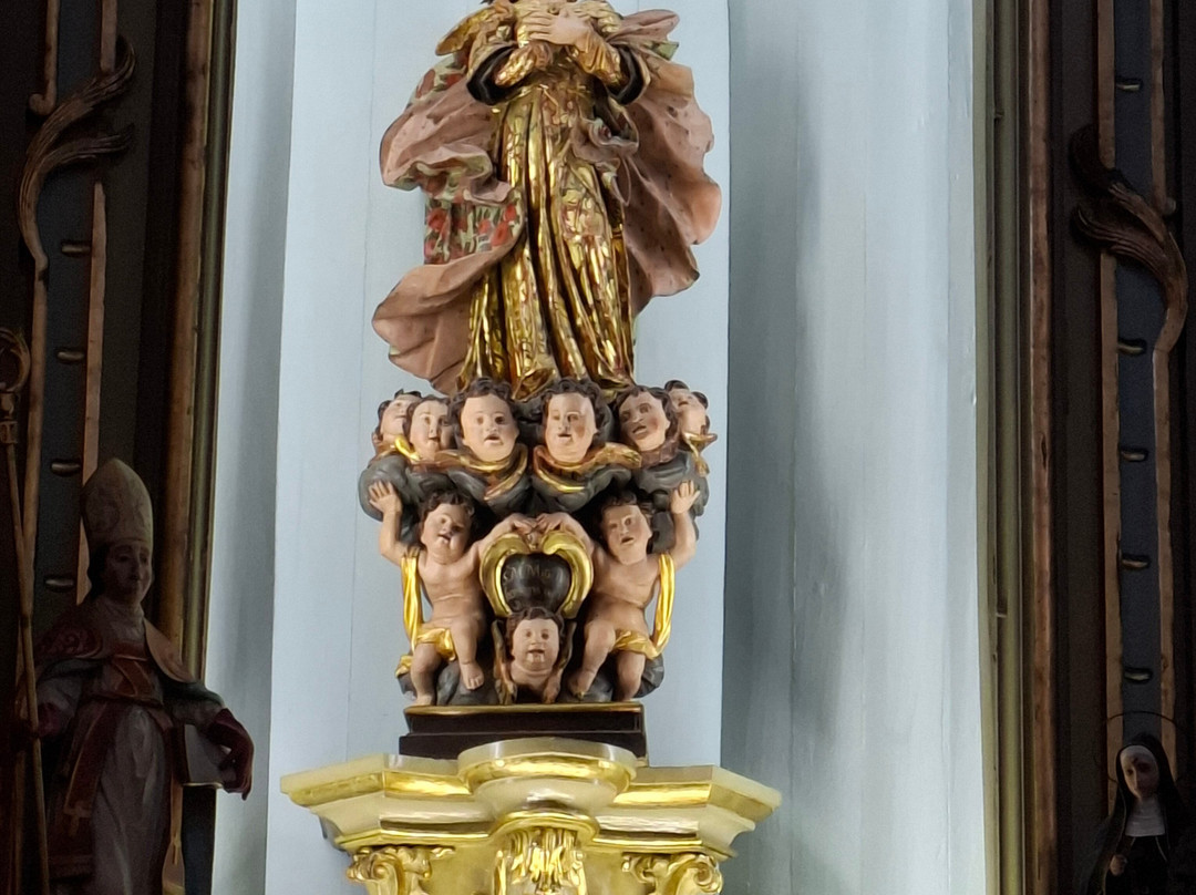 Basilica de Sao Pedro-吉马良斯必去景点