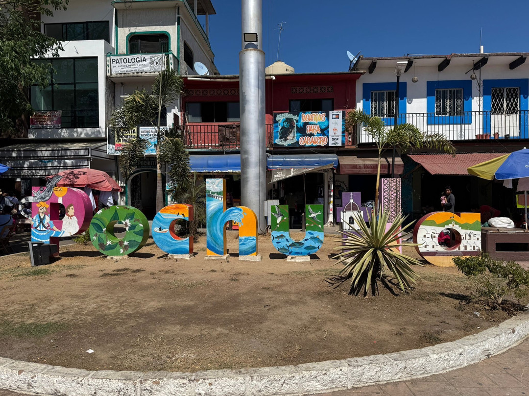 Oscar Velasquez-瓦图尔科必去景点