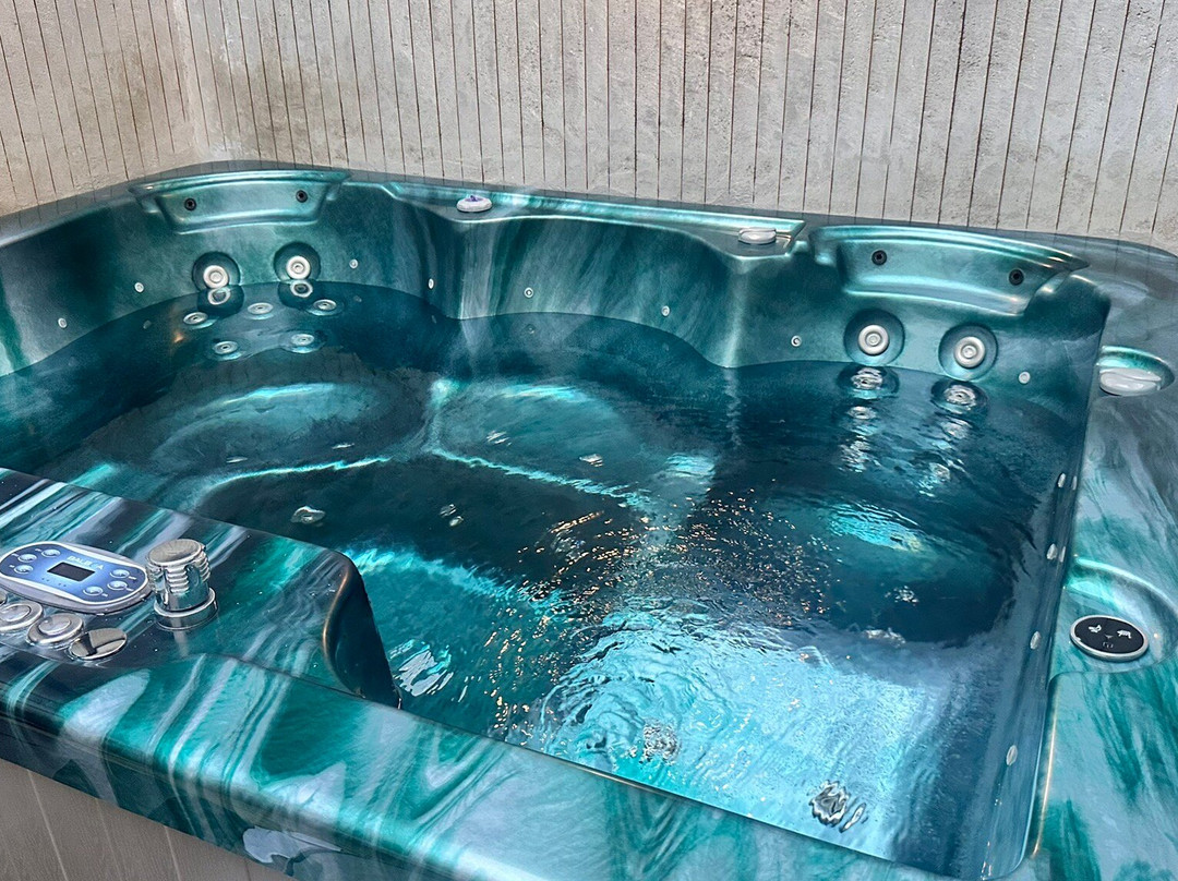 N Bridge Hotel主图