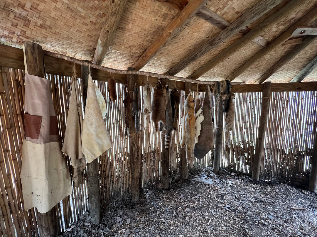 Wolf Creek Indian Village & Museum-Bastian必去景点