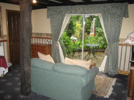 Treetops Guest House主图
