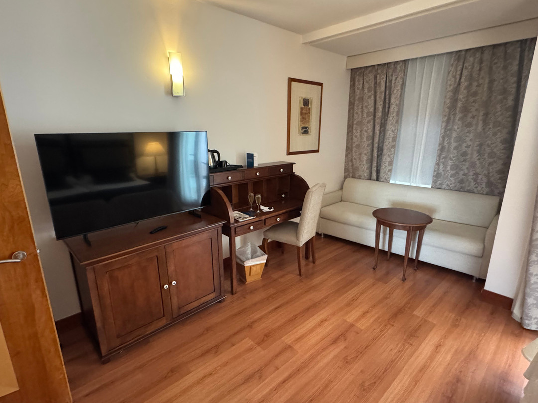 彭塔罗特甲温泉时尚欧洲酒店主图