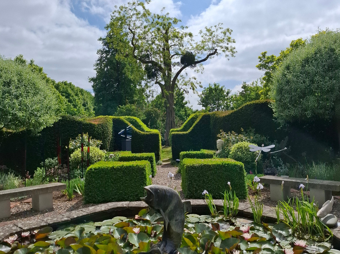 Showborough House Sculpture Garden-图克斯伯里必去景点