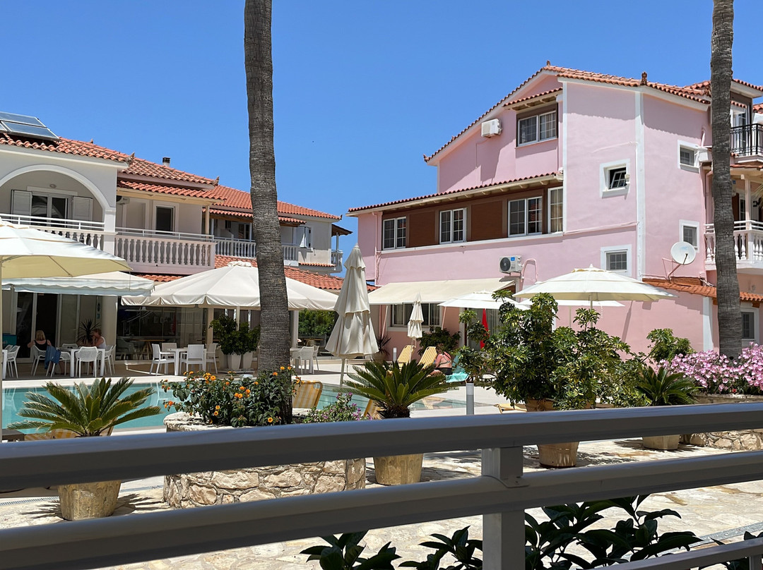 雪绒花公寓主图