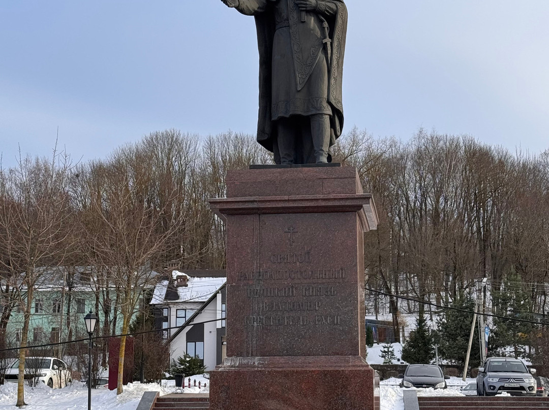 Monument to Vladimir景点图片