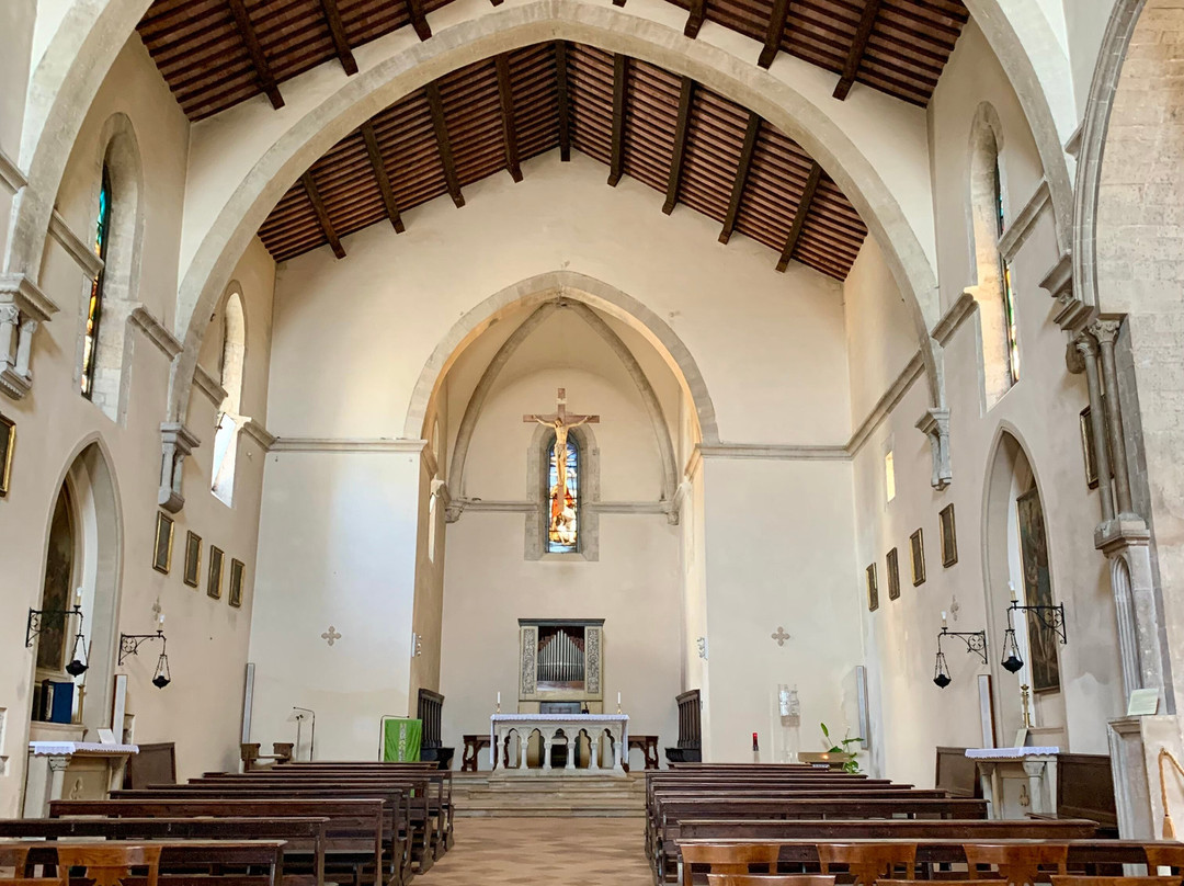 Chiesa Collegiata di San Giovanni Battista-古比奥必去景点