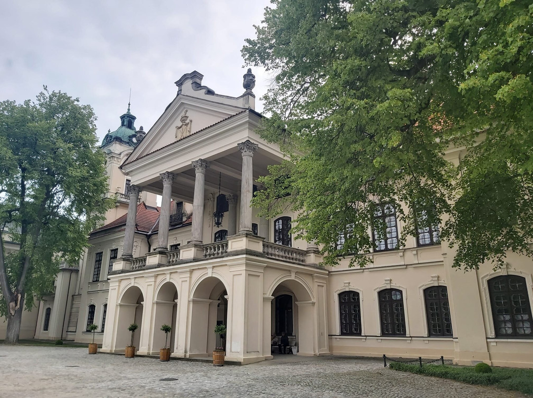Zamoyski Palace Museum景点图片