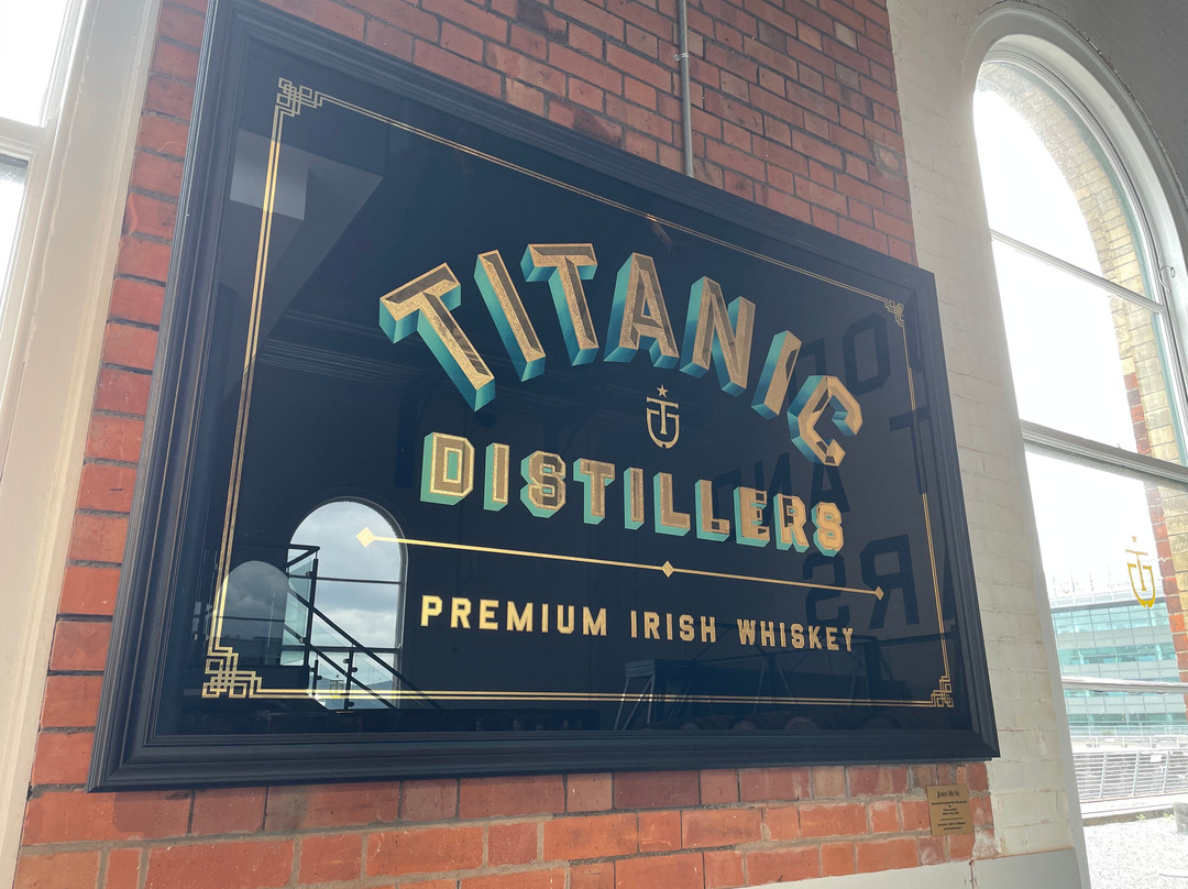 Titanic Distillers At Thompson Dock景点图片