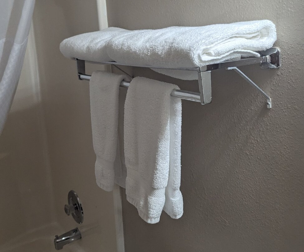 Super 8 by Wyndham Madison主图