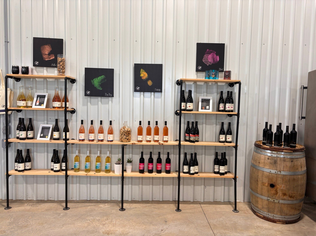 Redtail Vineyards-Consecon必去景点