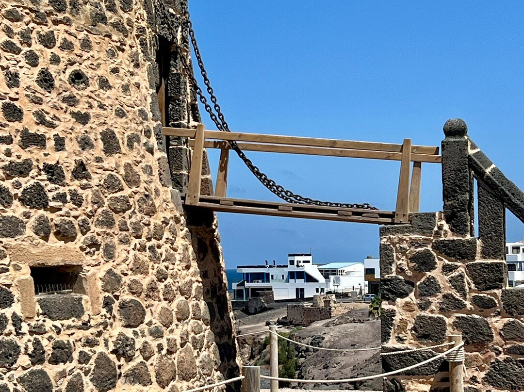 Castillo de El Toston景点图片