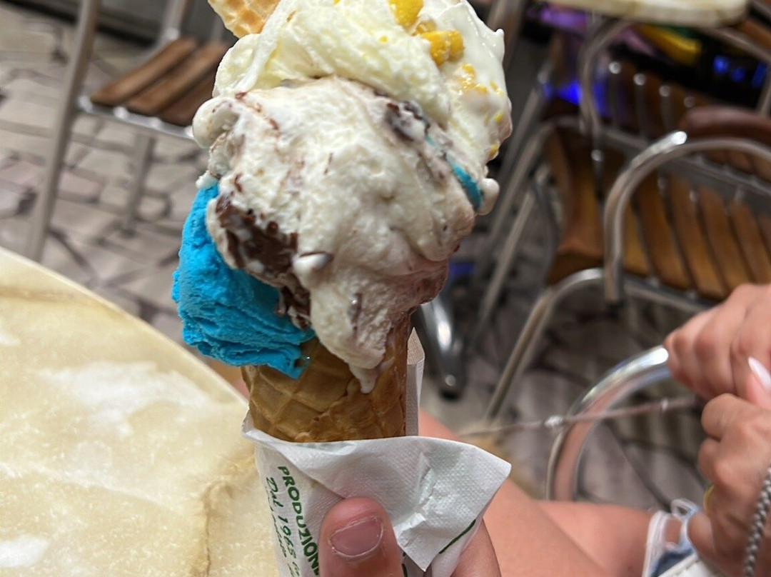 Bar Gelateria Casali-贝拉里亚-伊贾马里纳必去景点