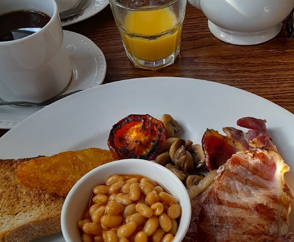 Cedars Inn Hotel主图