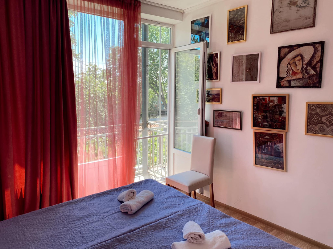 Artist's House主图