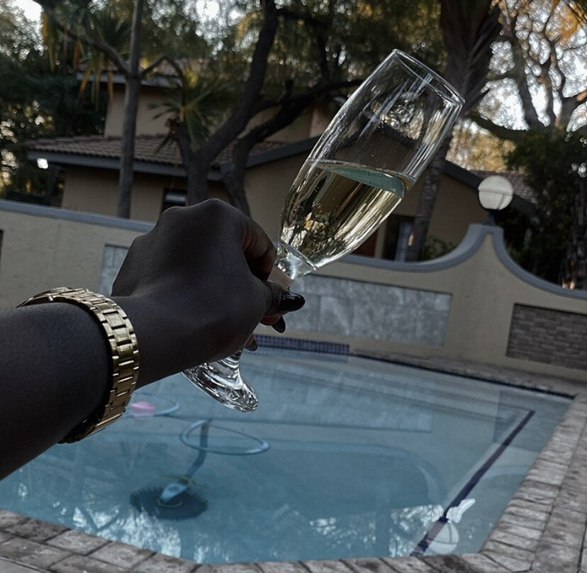 Madidinkwe Guest Villa主图