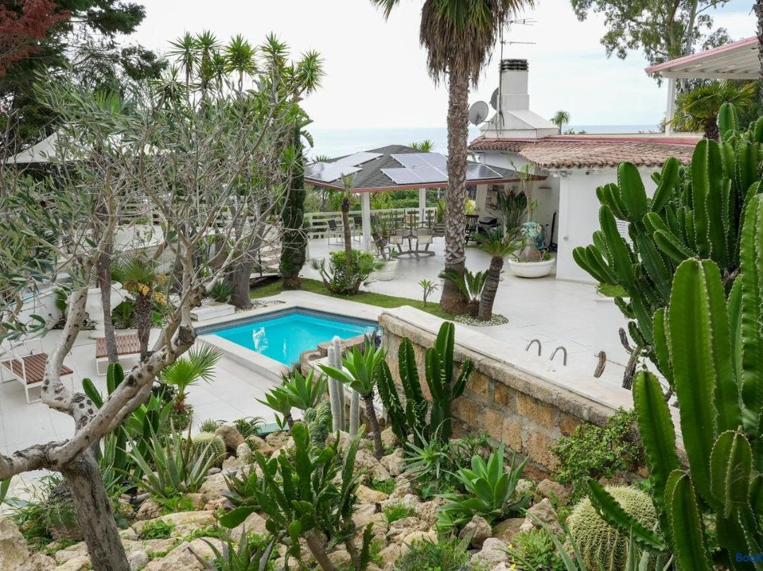 Charming Villa Praialonga
