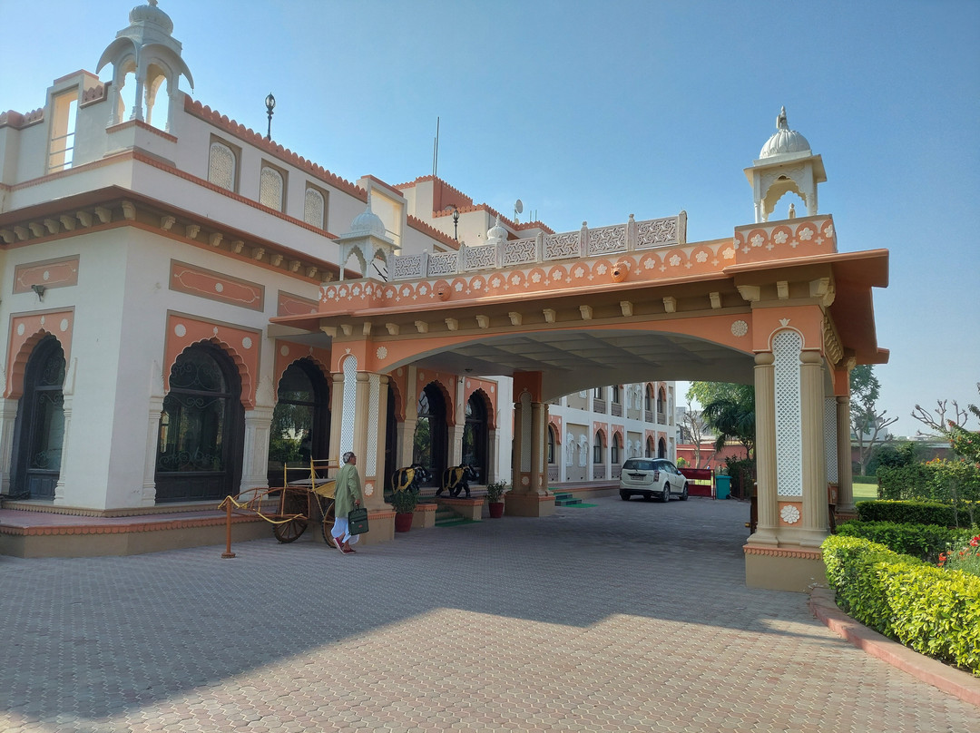 Basant Vihar Palace Hotel主图