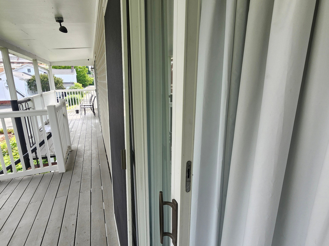 The Central Downtown Inn Suites主图