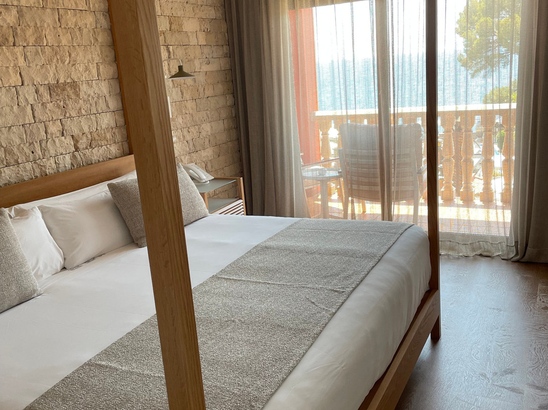 卡拉德尔丕塞勒斯水疗酒店主图