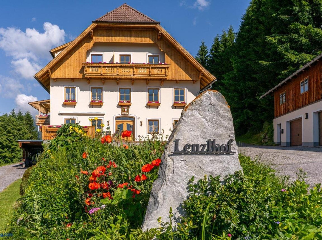 Lenzl Hof