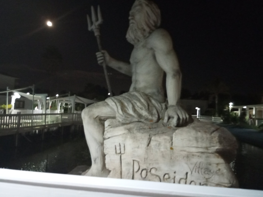 Poseidon Resort主图