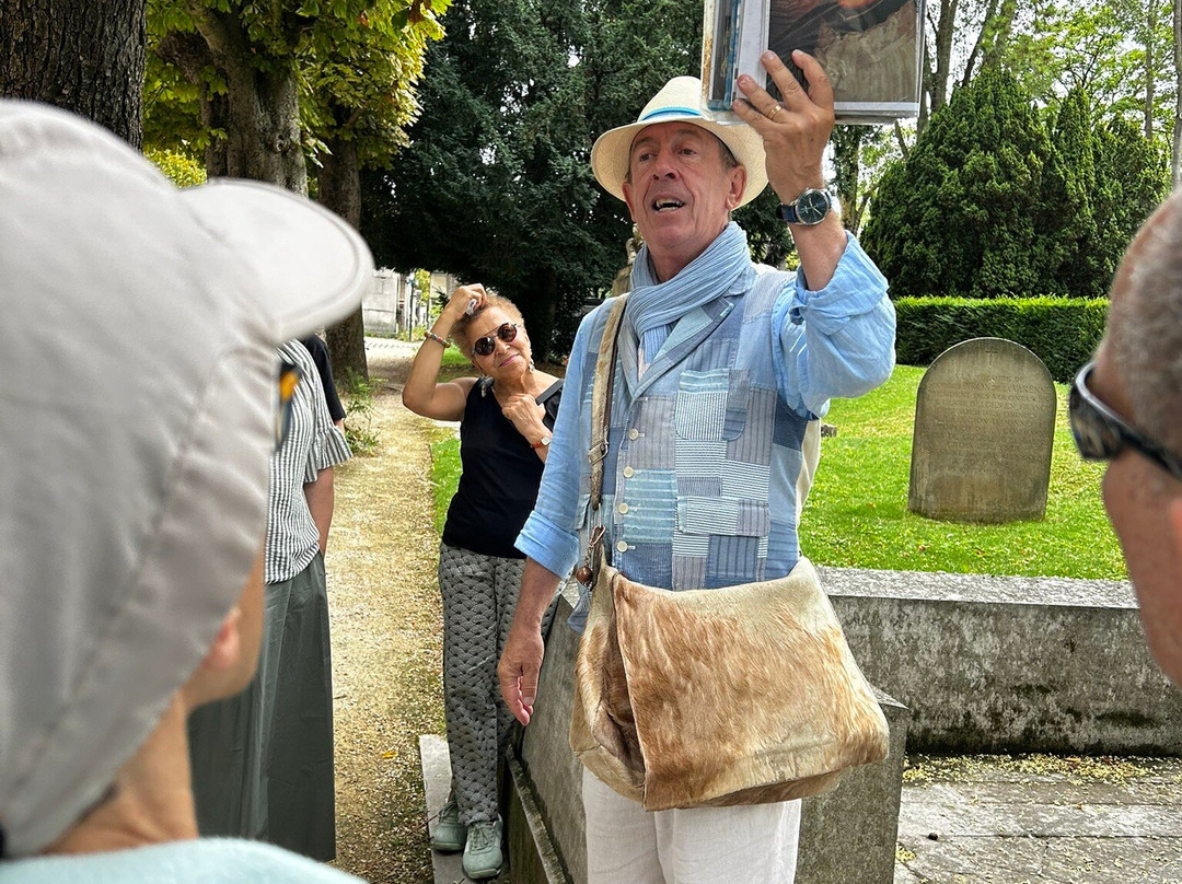 Les Necro-Romantiques et Thierry Le Roi-巴黎必去景点