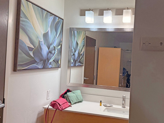 贝斯特韦斯特南海岸酒店主图