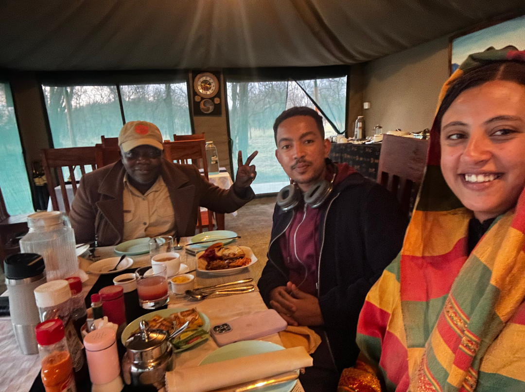 SIRINGETI GUIDE AND PHOTOGRAPHIC TRIP-姆万扎必去景点