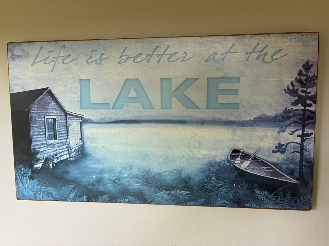 Lake Shore Farm主图