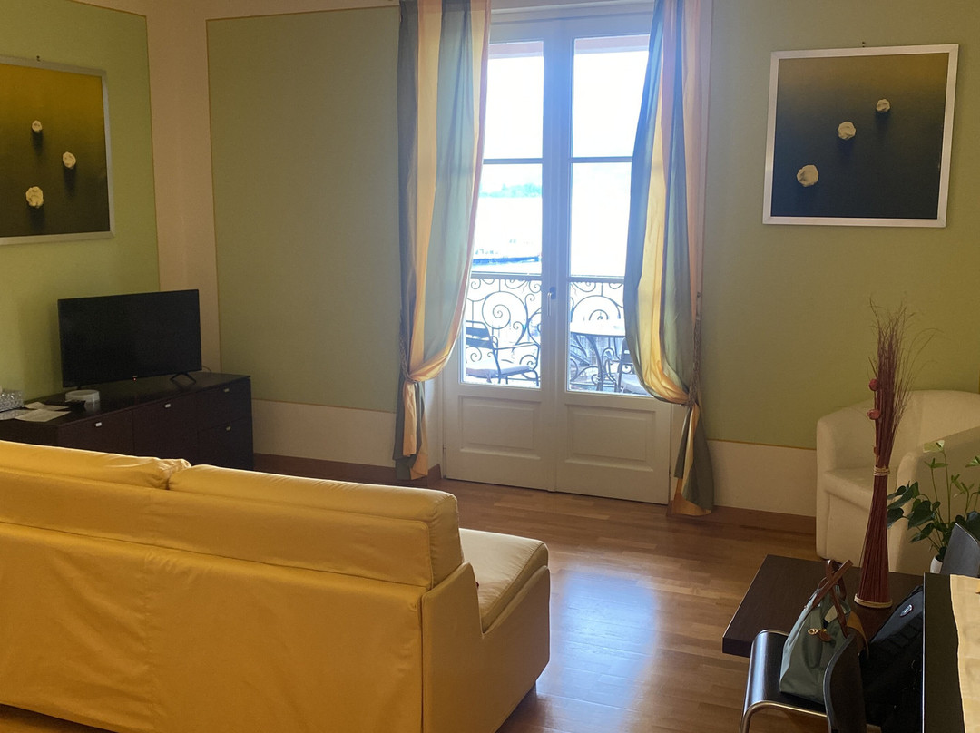 奈乐波尔图月光女神公寓式酒店主图