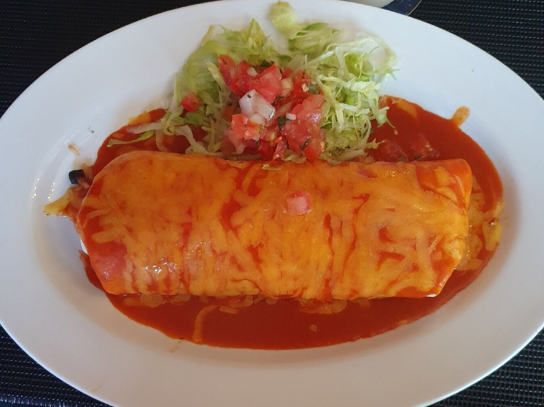 Cinco Gatos Cantina