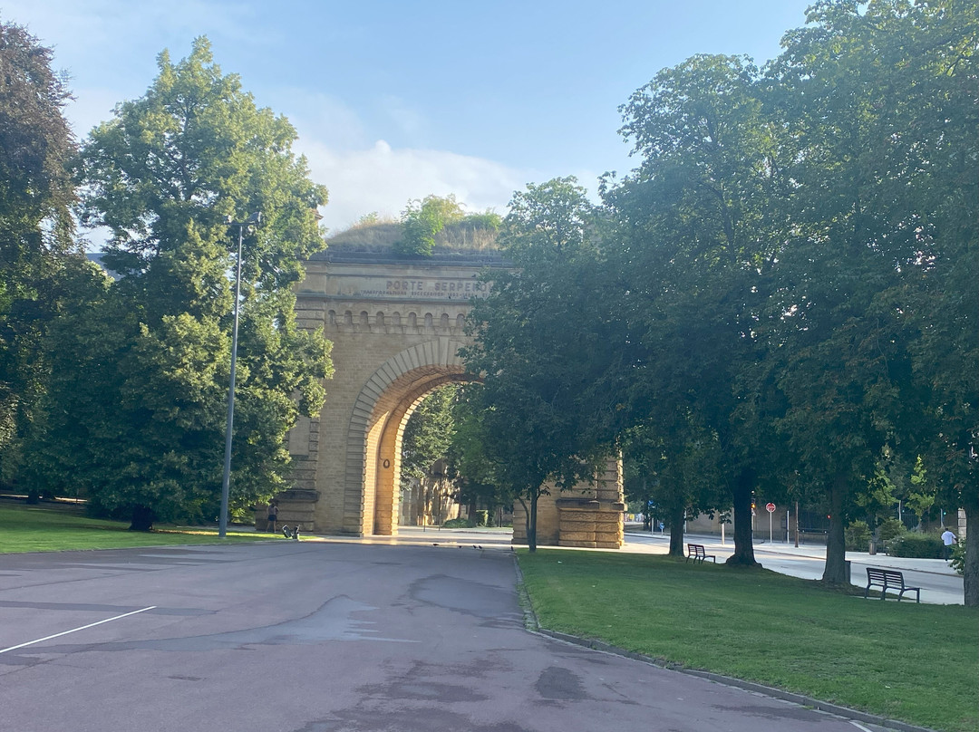Porte Serpenoise-梅斯必去景点