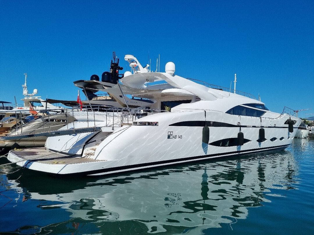 Port Vauban-安提贝必去景点