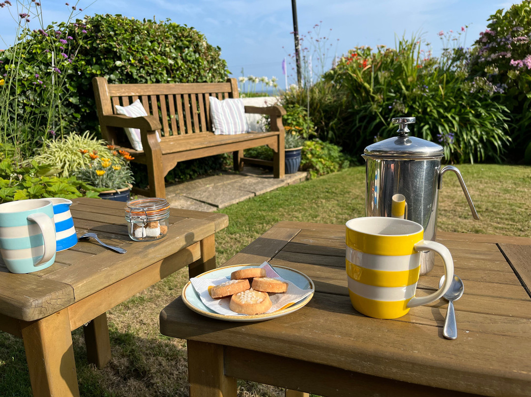 Blue Seas Hotel主图