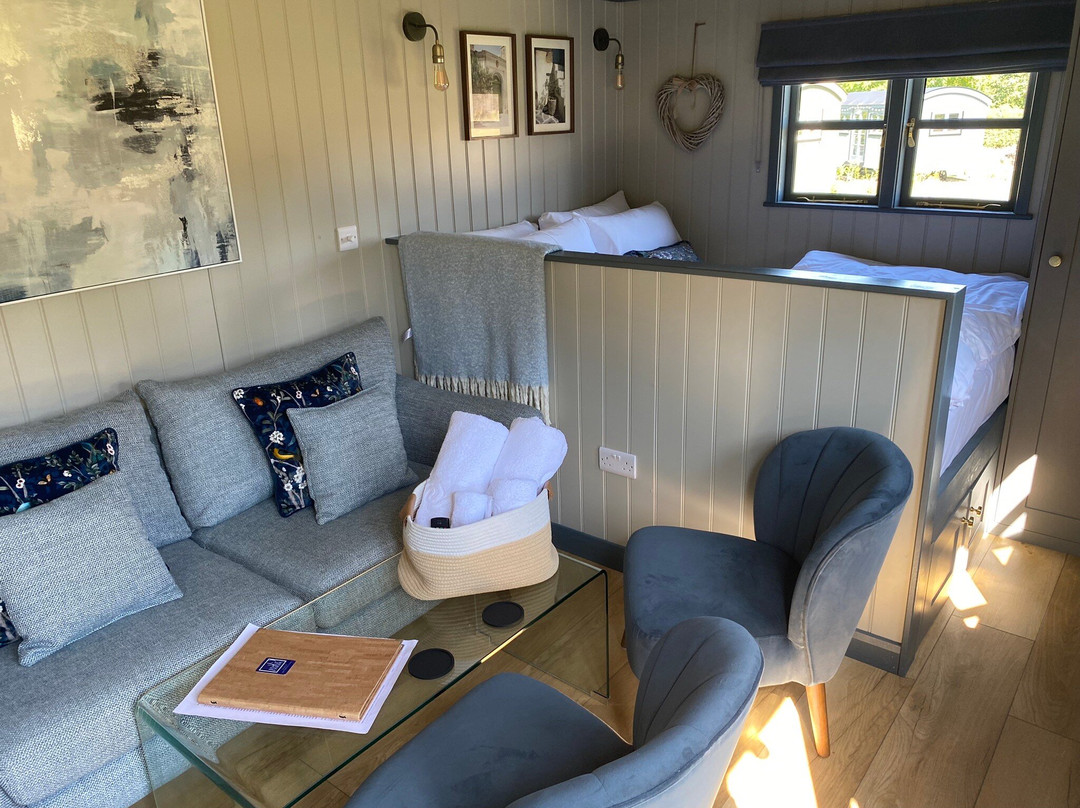 霍尔农场酒店&餐厅主图