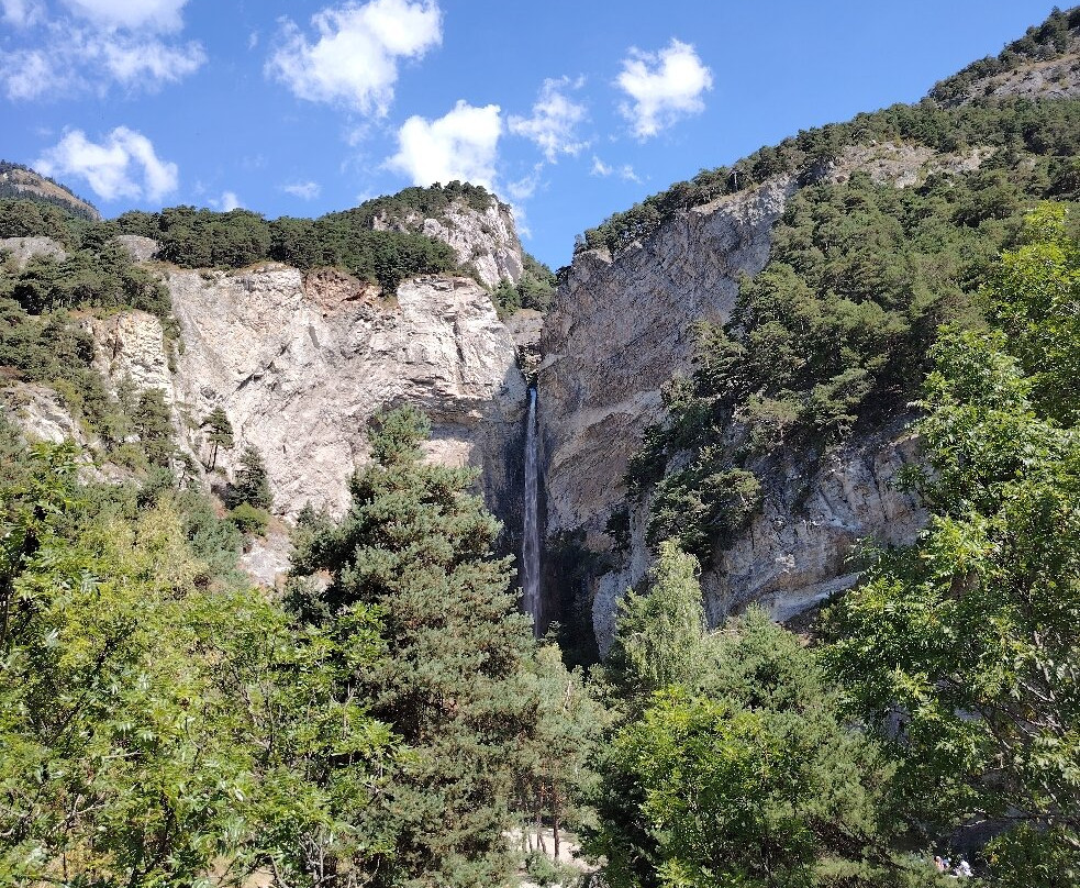 Cascade de Saint-Benoit-Avrieux必去景点