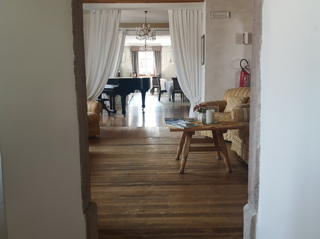 Hotel Excelsior主图